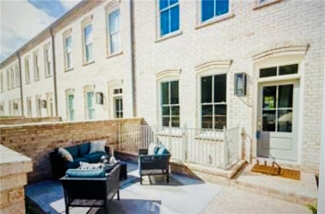 Photo - 3463 Landen Pine Ct NE Townhome