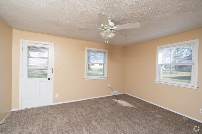 1BD, 1BA - 586SF - Sala de estar - Park Lane Manor Apartments