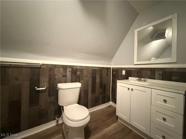 Photo - 7608 Lawnview Ave Unidad 3