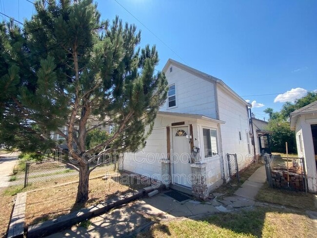 Photo - 510 E Lewis St