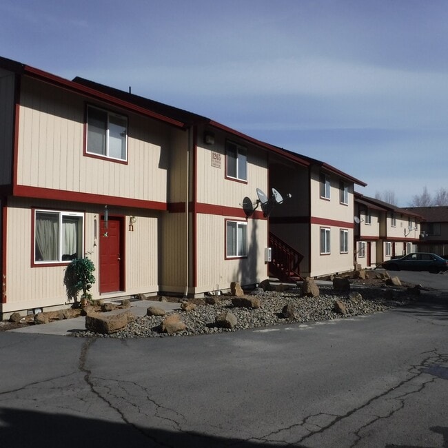 1 Bed/1 Bath Eastside Apartment - Purcell ... - 1 Bed/1 Bath Eastside Apartment - Purcell ... Unit 05