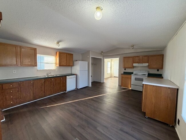 Photo - 951 N Bucks Pocket Rd SE