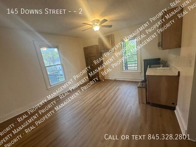 Photo - 145 Downs St Unit 2