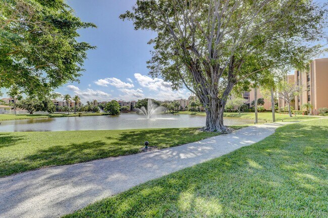 Photo - 600 Egret Cir Unit 7505