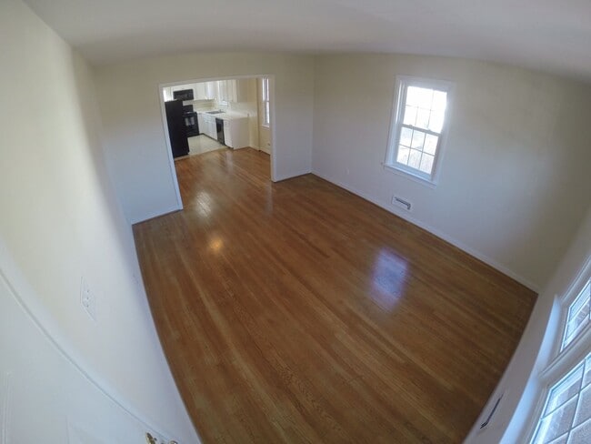 Photo - 5307 W Franklin St Unit Apt. 1 (Downstairs)