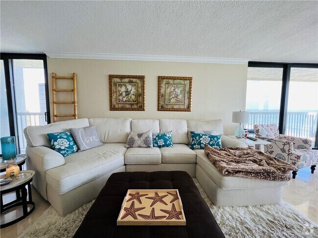 Building Photo - 10600 S Ocean Dr Unit 701 Rental