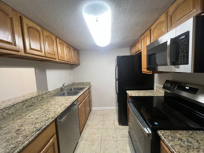 Photo - 10286 W Winston Ave