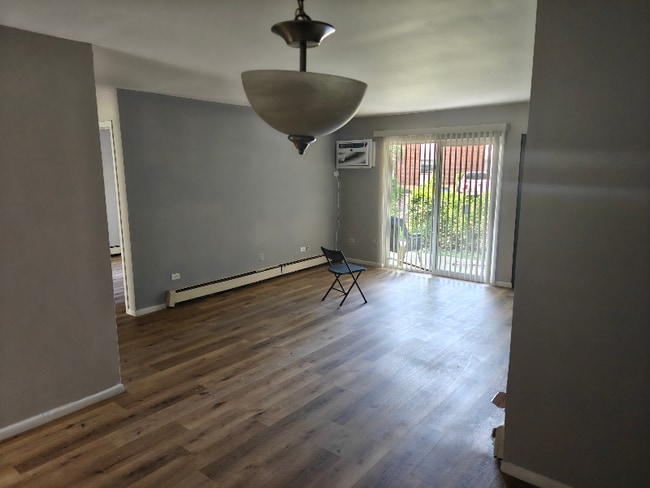Photo - 2216 W Nichols Rd Apartment Unit B