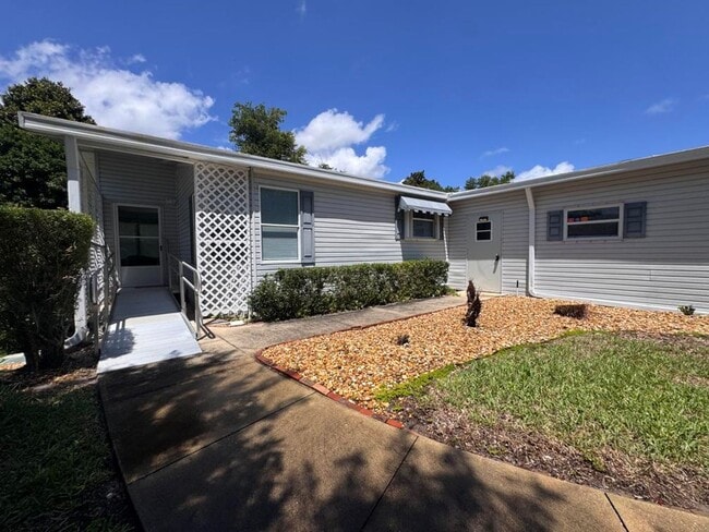 Photo - 2/2 in Plantation Oaks