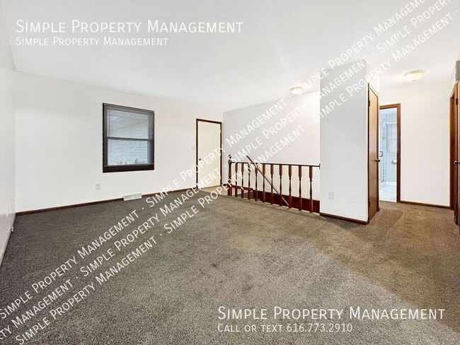 Photo - 2666 Randall Ave NW