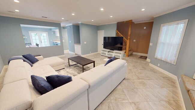 Photo - Great LOCATION | Close to Orange Ave & Beach