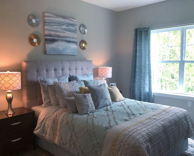 Photo - Emporium Plaza Apartments