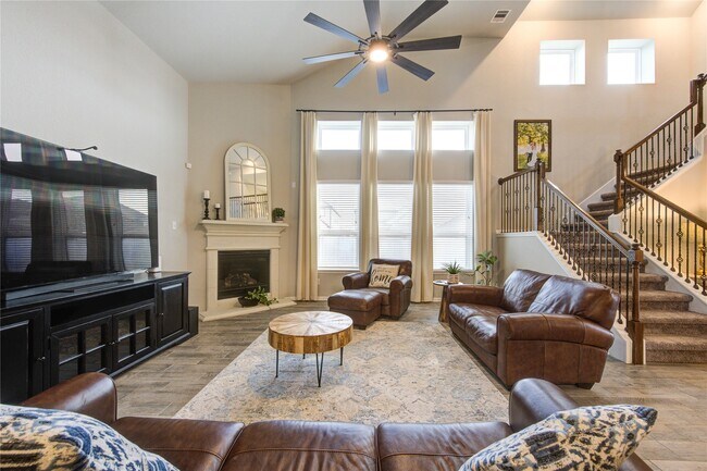 Photo - 5439 Rustic Ruby Dr