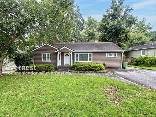 Building Photo - 289 Meadowbrook Dr NE Rental