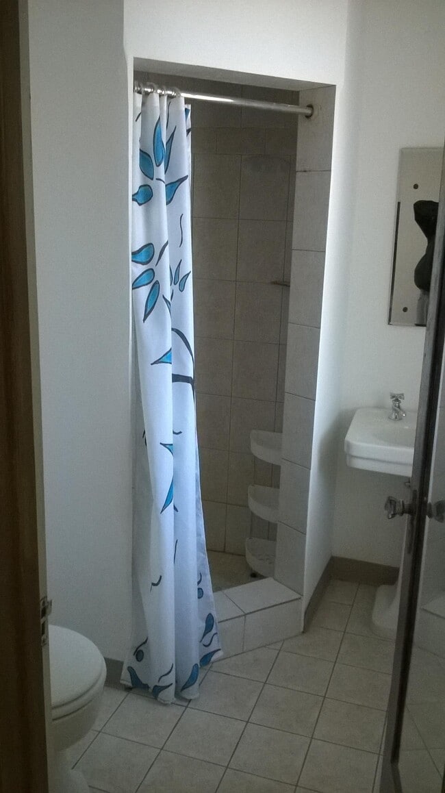 Photo - 60 Washington Blvd Unit 2