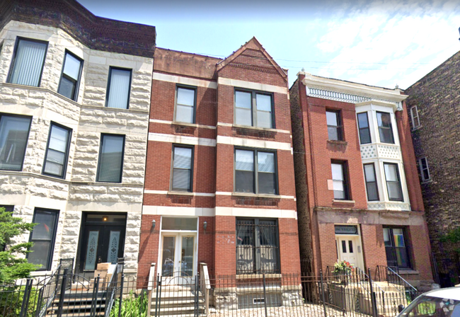 Building Photo - 2943 N Halsted St Unit 2943-3 Rental