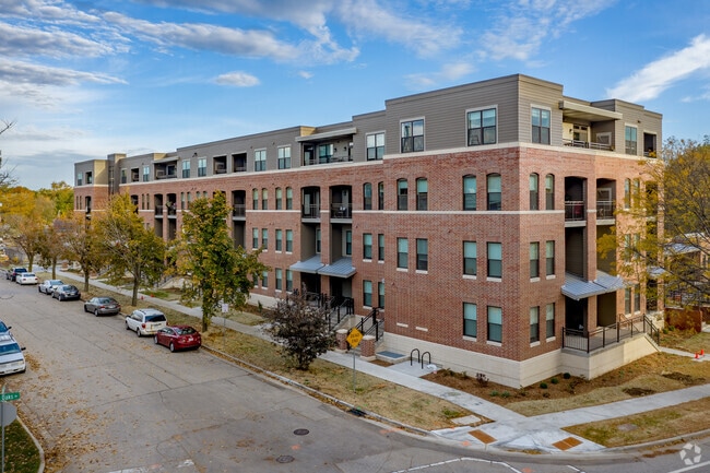 Exterior - Fair Oaks Rental