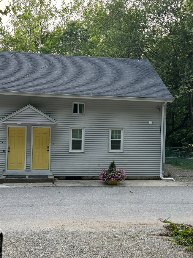 Photo - 9 Bay St Townhome