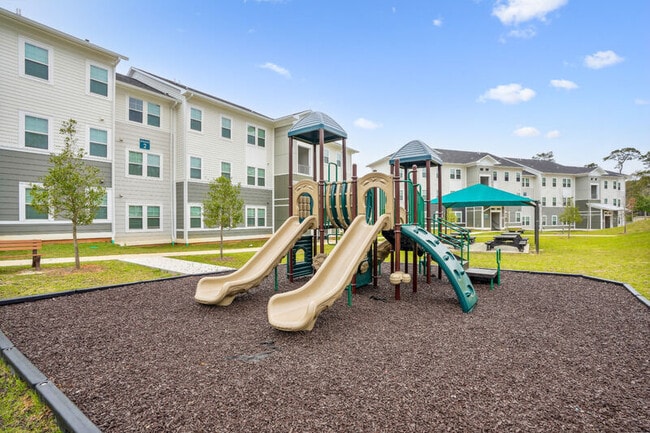 Magnolia Oaks