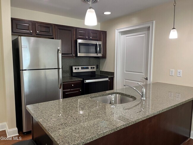 Photo - 11 Hampstead Pl Apartamento Unidad 213