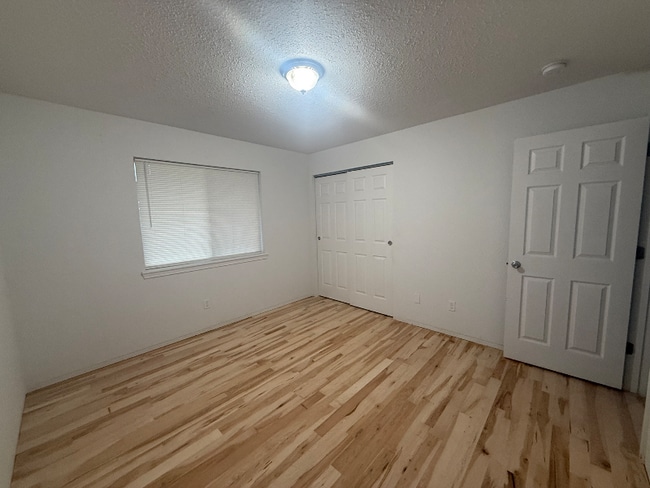 Photo - 1565 N Summit Rd