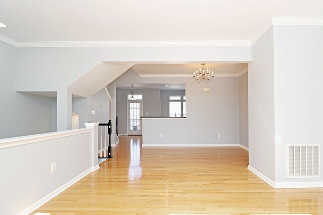 Photo - Spacious Pantops Townhome – Convenient, Pet-Friendly Living