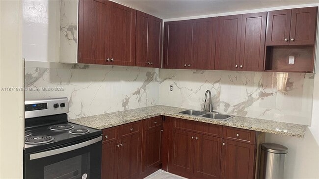 Building Photo - 301 N 67th Ave