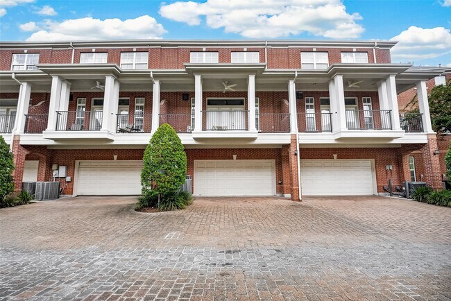 Photo - 15 Islewood Blvd