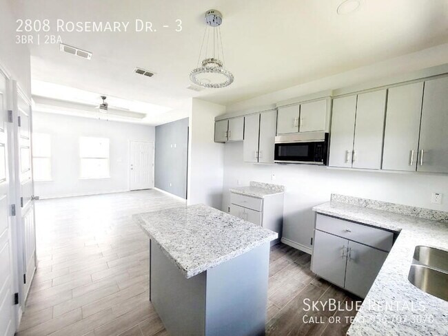 Photo - 2808 Rosemary Dr Unit 3