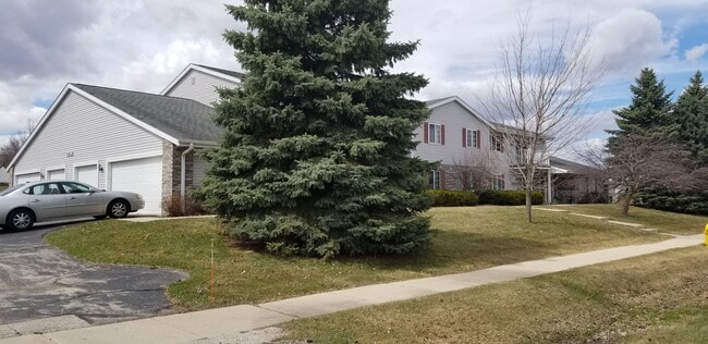 Photo - 2200 Sylvan Way Unit 1