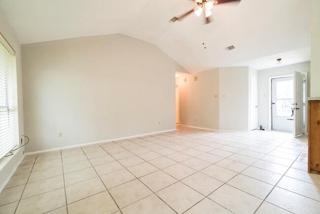 Photo - 10235 Gulfstream Ln