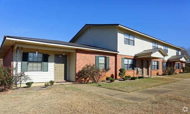 Pecan Lane