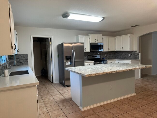 Photo - 5229 Brewster Dr