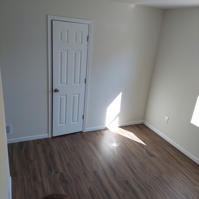 Photo - 821 S Muldrow St