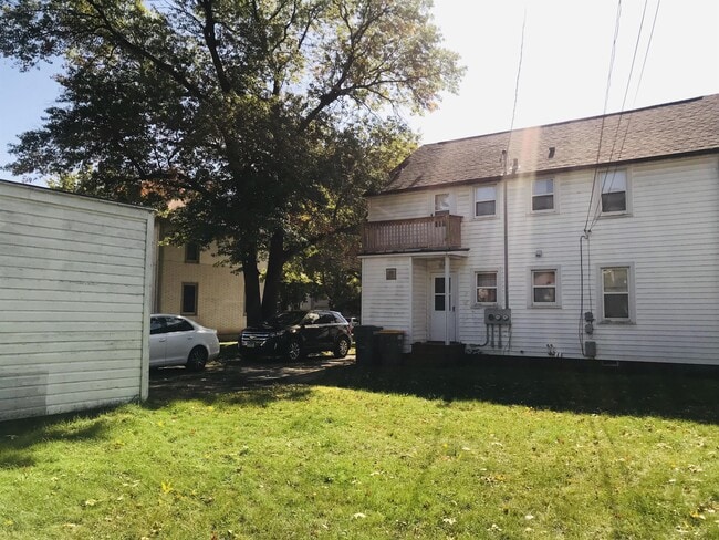 Building Photo - 616 Ripley Ave