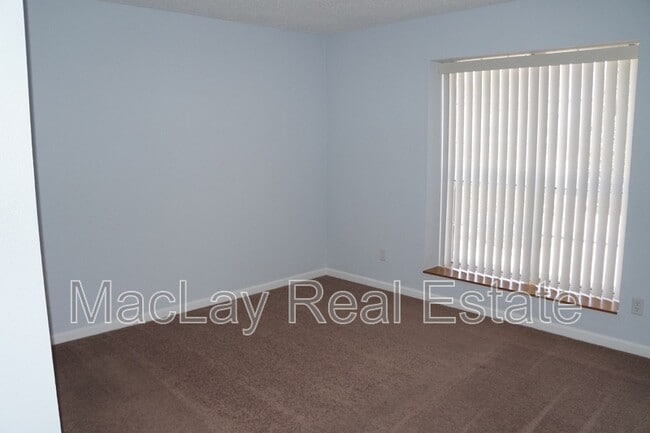 Photo - 240 S Laveen Dr
