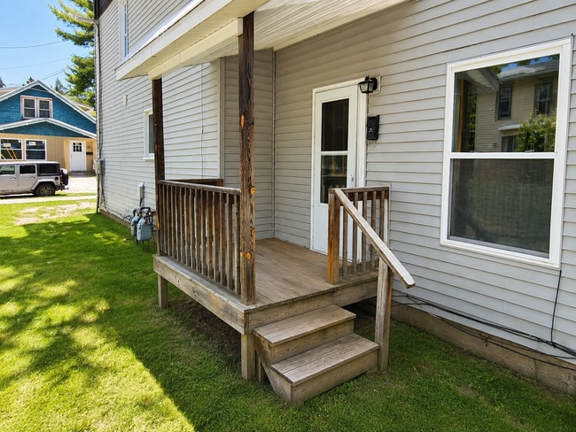 Photo - 34 Armstrong St Unit Apartment 34 1/2