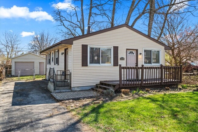 Building Photo - Mohican Ave Rental