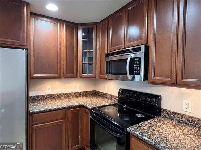 Photo - 2047 Panstone Ct SW