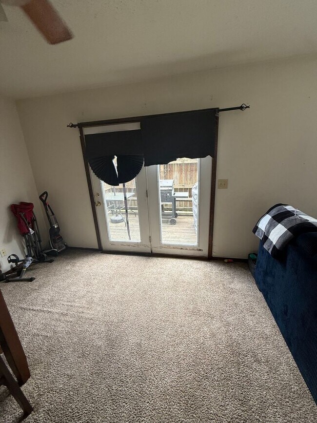 Photo - HEST412 Unit B