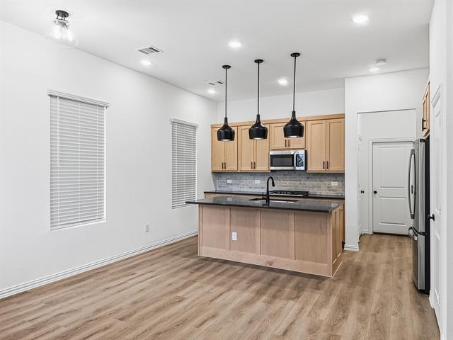 Photo - 721 Kerrville Ln