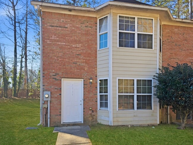 Photo - 5539 Pineridge Ct
