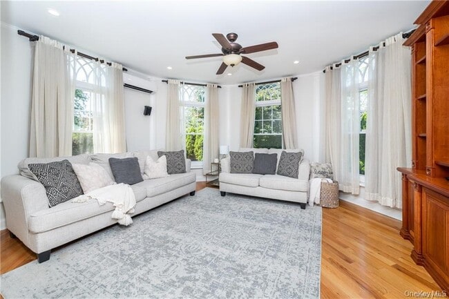 Photo - 221 E Sidney Ave Unit 1