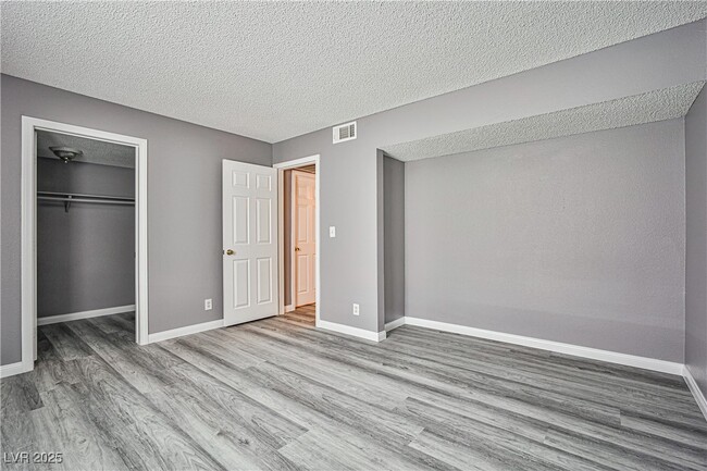 Photo - 4280 Tara Ave Unit 1