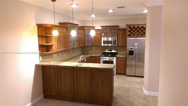 Building Photo - 4321 SW 160th Ave Rental