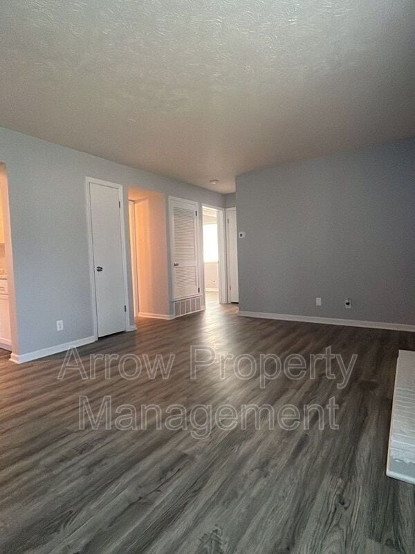 Photo - 660 S 20th St