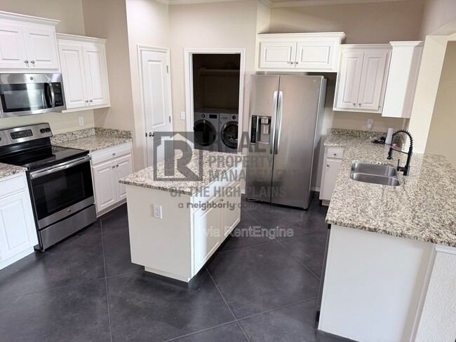 Photo - 7700 Legacy Pkwy
