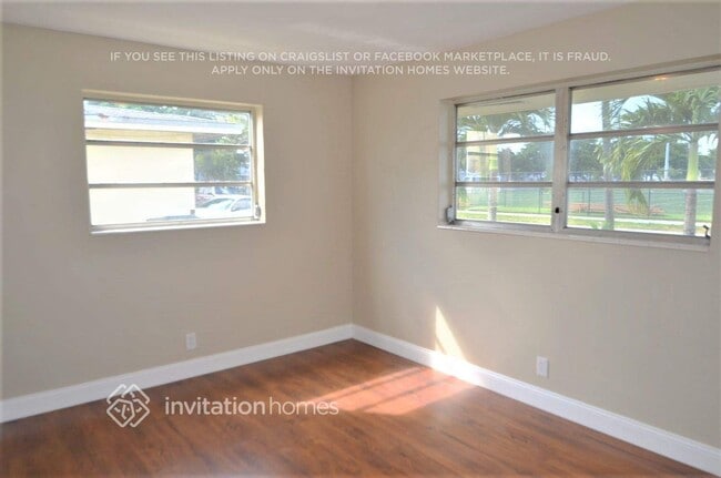 Photo - 1141 N 66 Terrace