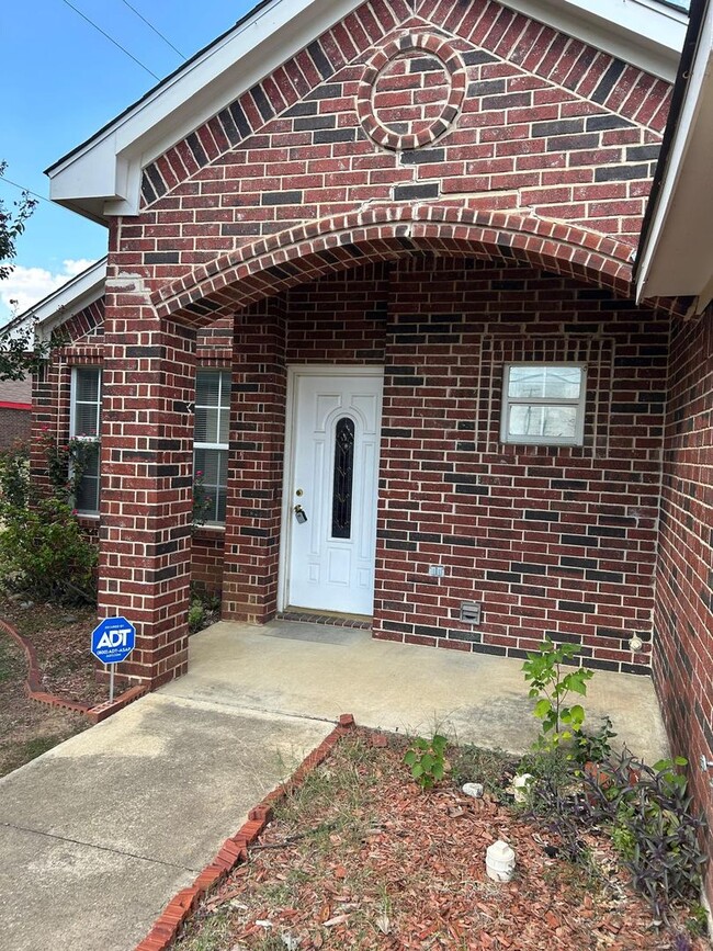 Photo - 222 Wright Blvd