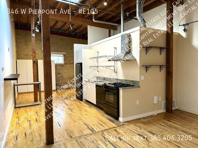 Photo - 346 Pierpont Ave